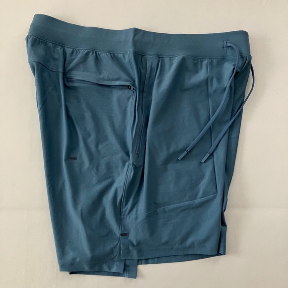 Lululemon Men License to Train Short 7" LinerLess Utility Blue L - Picture 13 of 16